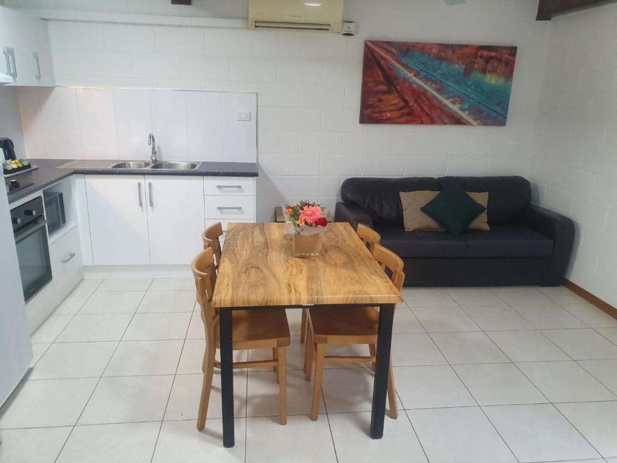 Apartamento Ocean Breeze Units Bowen Exterior foto