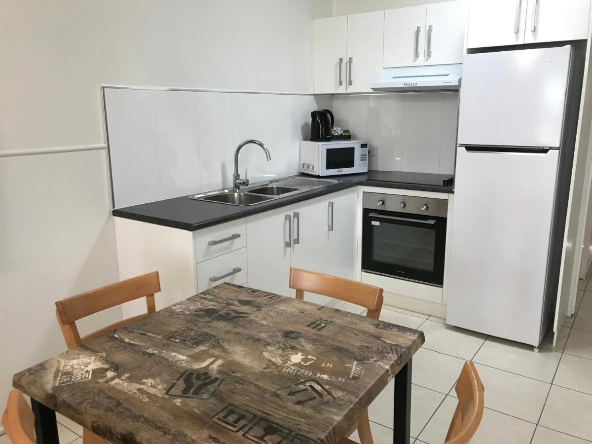 Apartamento Ocean Breeze Units Bowen Exterior foto