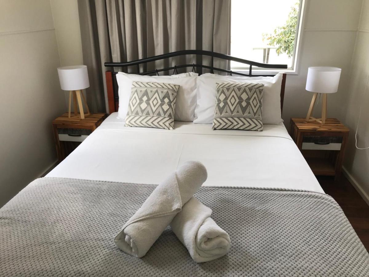 Apartamento Ocean Breeze Units Bowen Exterior foto