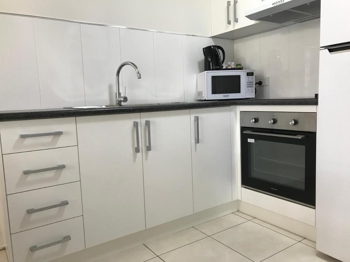 Apartamento Ocean Breeze Units Bowen Exterior foto