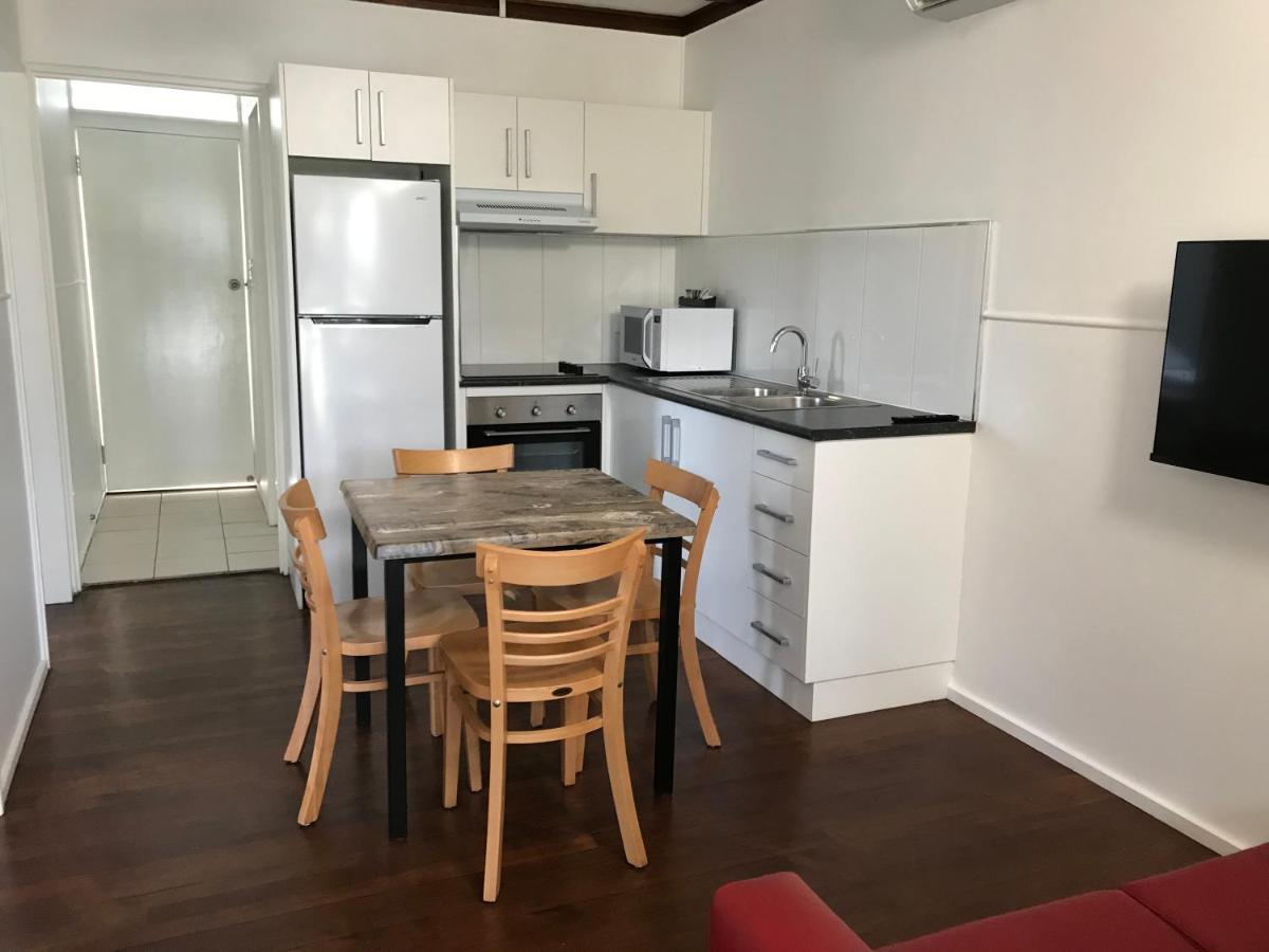 Apartamento Ocean Breeze Units Bowen Exterior foto