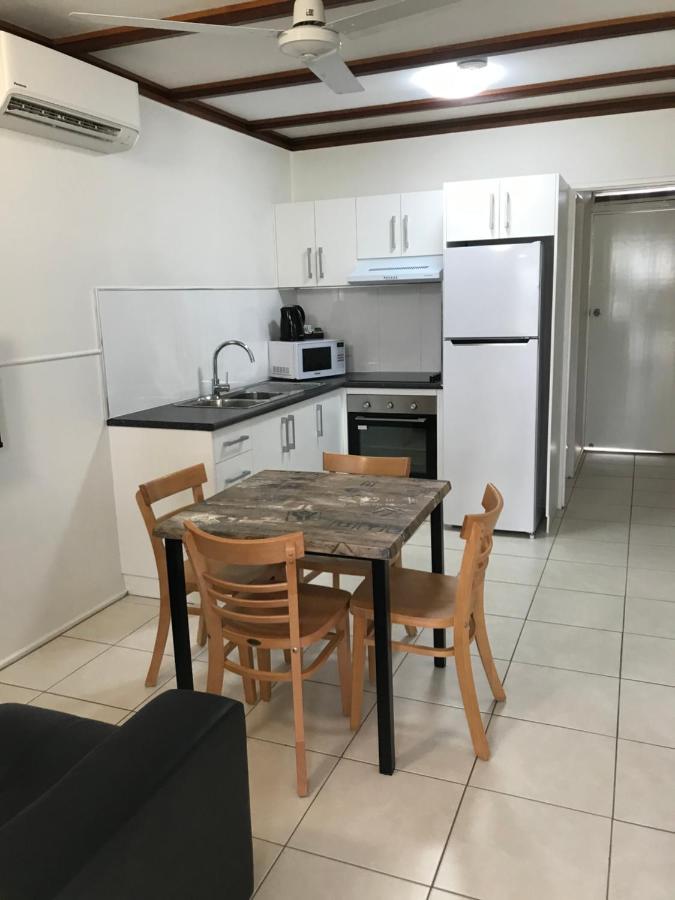 Apartamento Ocean Breeze Units Bowen Exterior foto