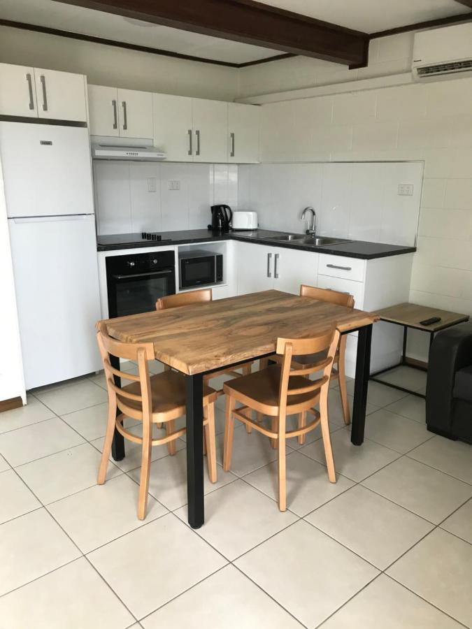 Apartamento Ocean Breeze Units Bowen Exterior foto