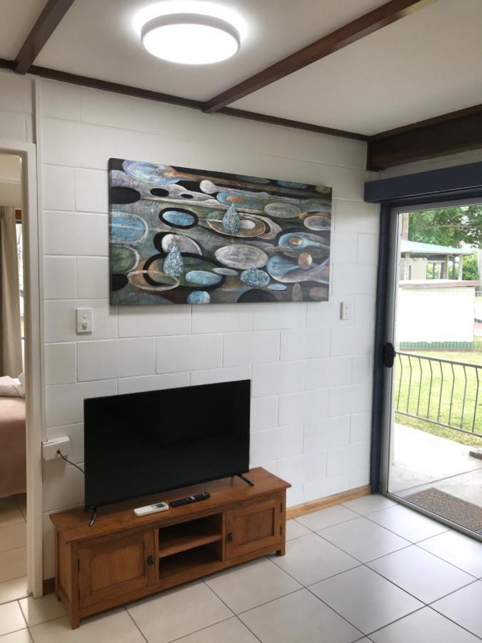 Apartamento Ocean Breeze Units Bowen Exterior foto