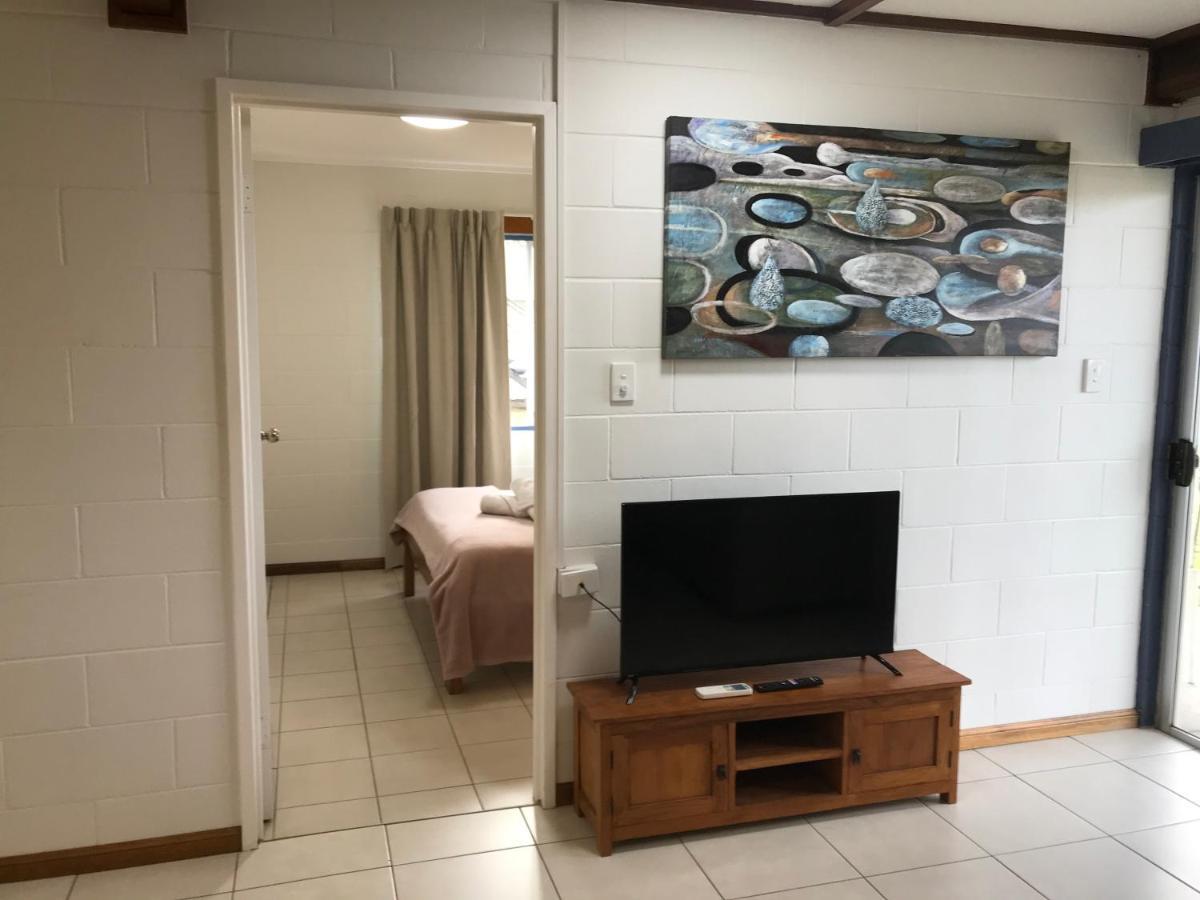 Apartamento Ocean Breeze Units Bowen Exterior foto