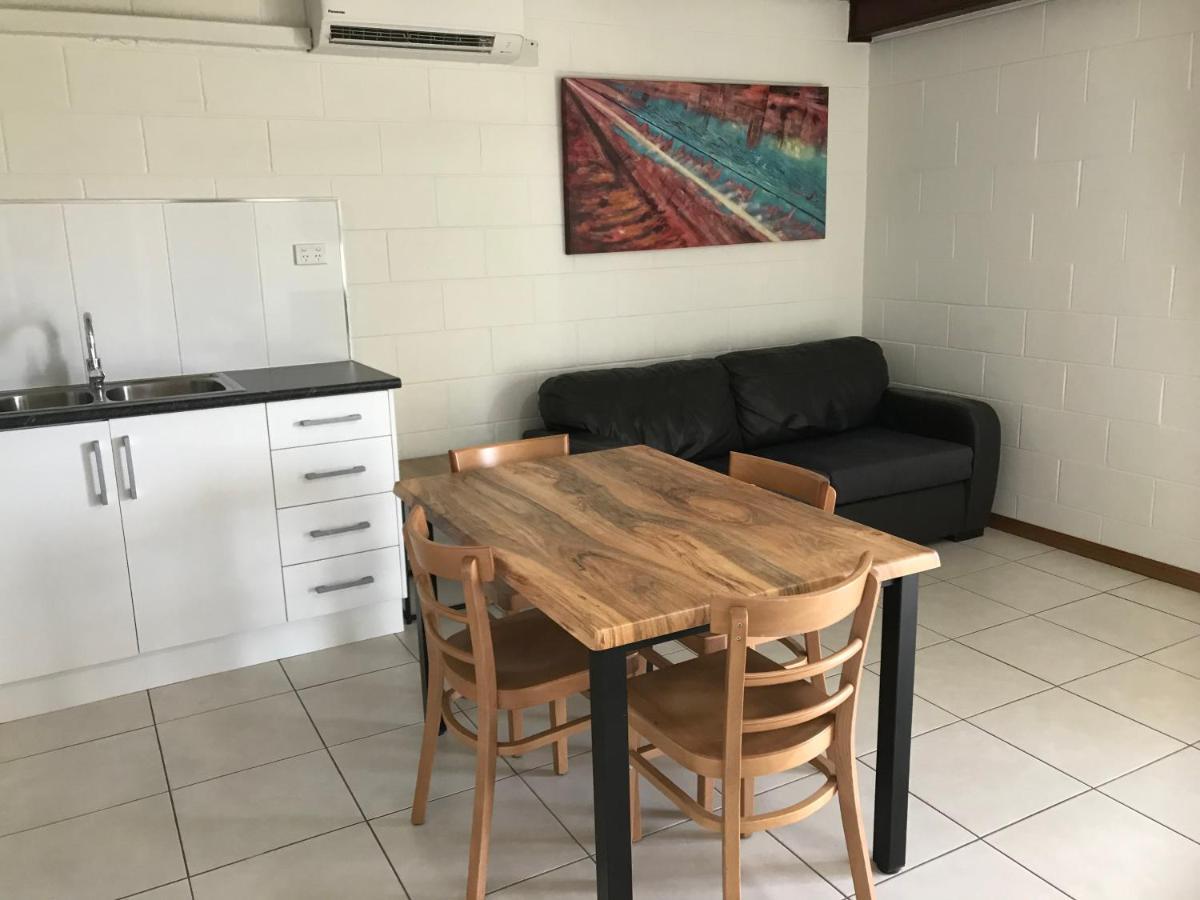 Apartamento Ocean Breeze Units Bowen Exterior foto